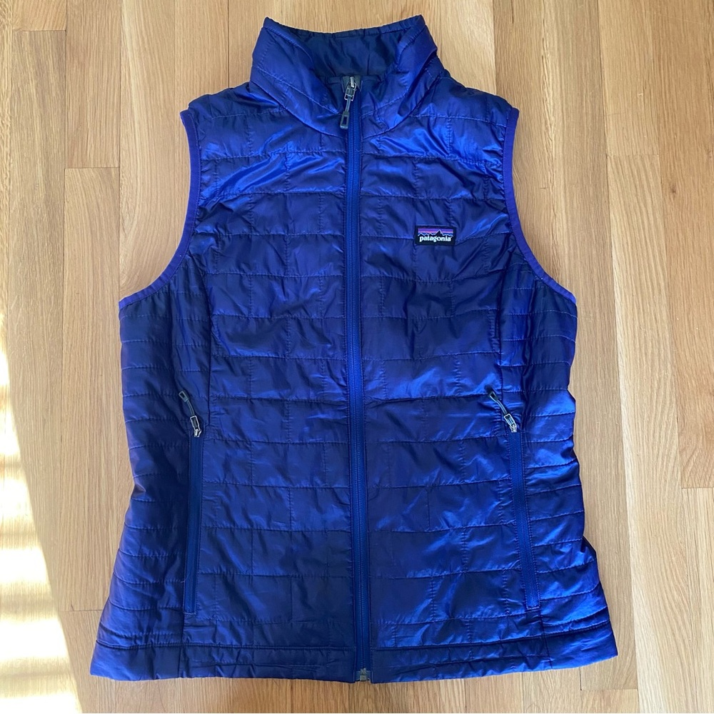 Patagonia women’s nano puff vest, M